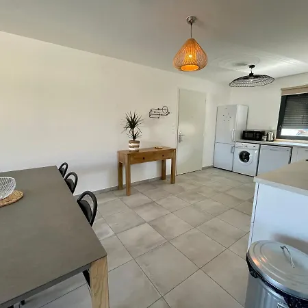 Appart-neuf-vue Mer- 6 Pers Propriano (Corsica)